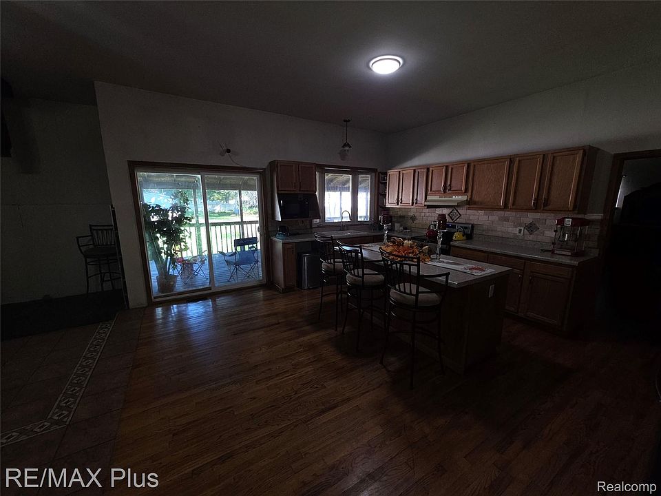 42 Opal Ln, photo 24