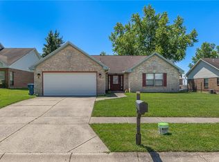 5704 Springgate Ct, Huber Heights, OH 45424