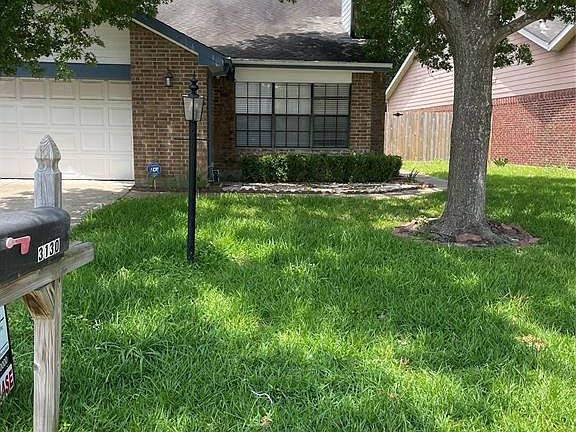 2nd image of 3130 Meadway Dr