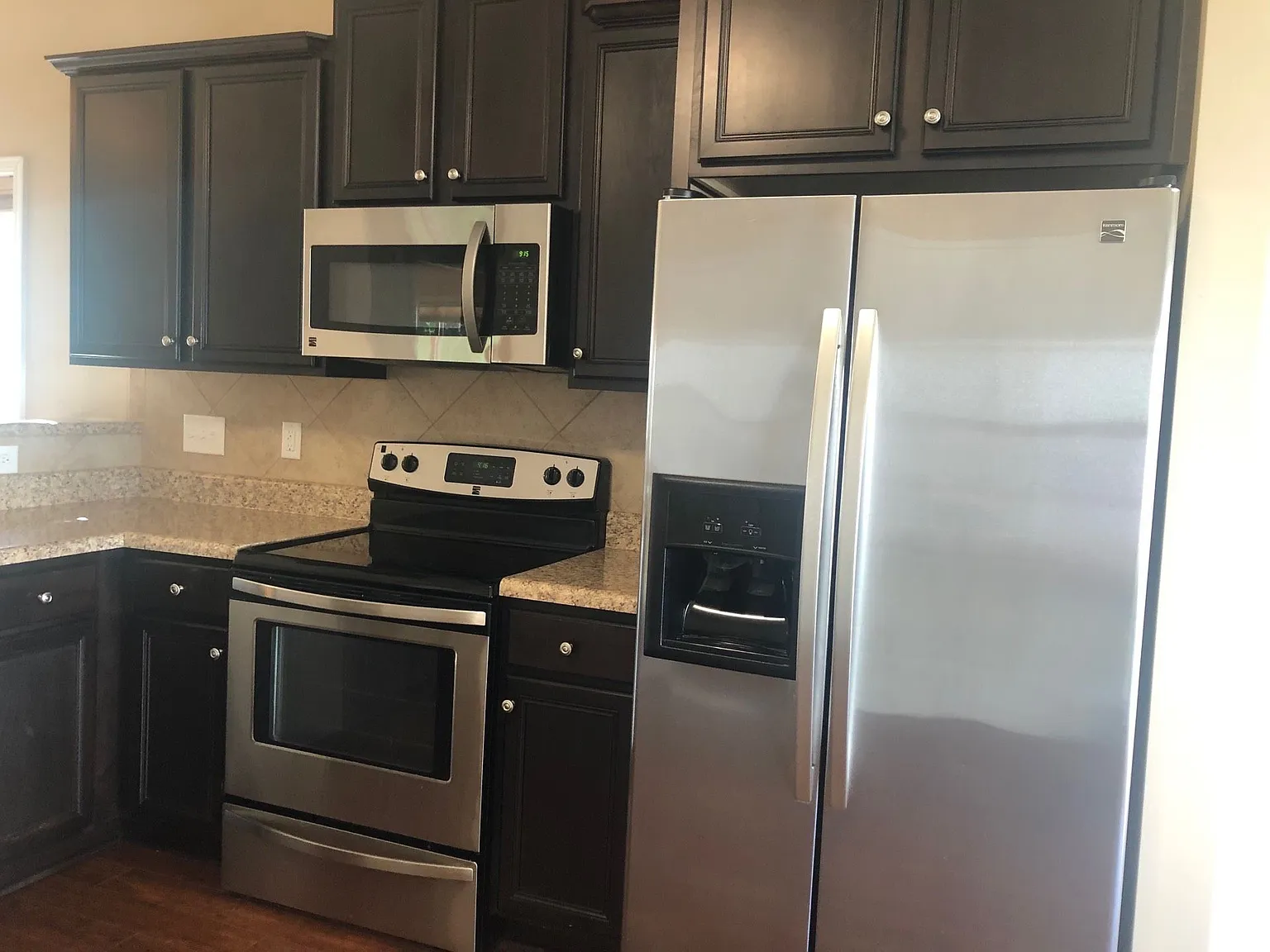 71 Buckman Drive — Photo 3