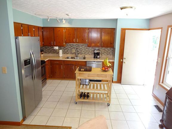 5th image of 6981 Wind River Dr