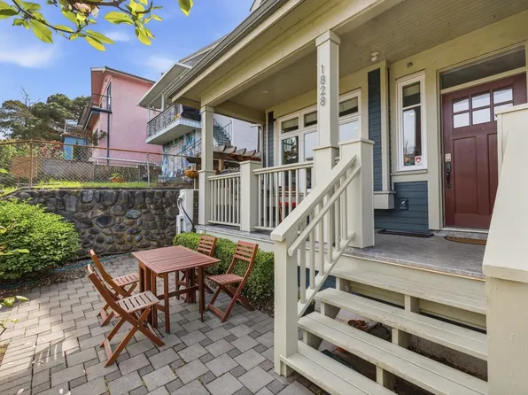 1828 Georgia St E, Vancouver, BC V5L 2B6