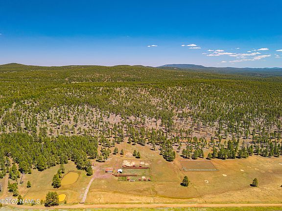 3rd image of 17XX4 N Forest Service Rd #772