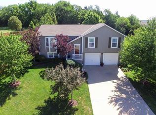17111 Jennifer St, Gardner, KS 66030