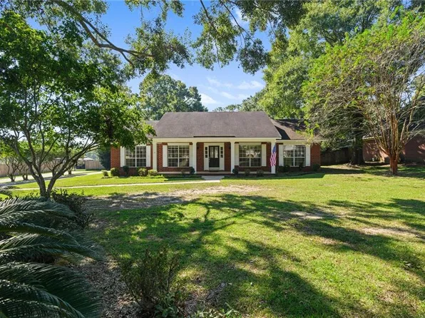 10541 Hunters Ridge Dr, Mobile, AL 36695