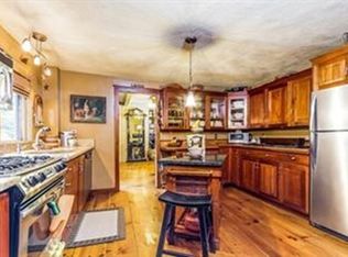 141 Hale St #1, Beverly, MA 01915