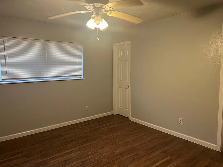 6742 Indian Lake Dr — Photo 5