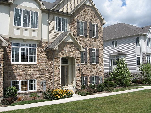 2nd image of 273 Fitzgerald Cir