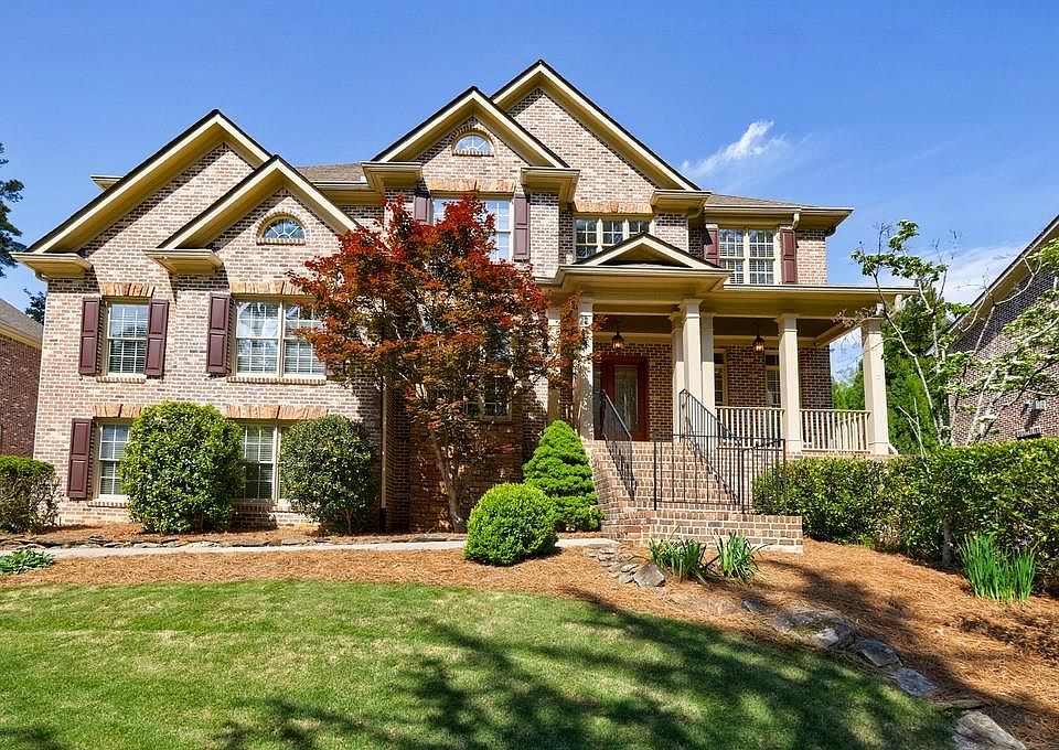 1st image of 2141 Abby Ln NE