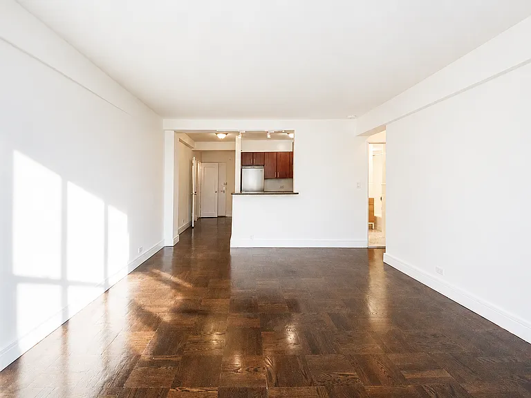 35 E 35th St #6A — Photo 9