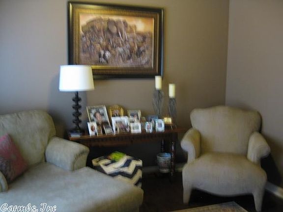 4th image of 895 Couchwood Dr