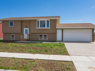 120 Hayden Dr, Box Elder, SD 57719