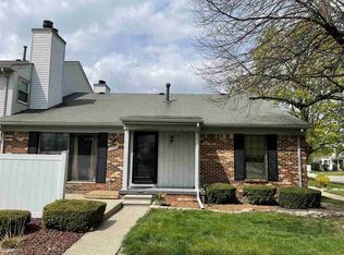 38668 Golfview Dr, Clinton Township, MI 48038
