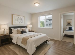 7643 Pacific Ave S #101, Tacoma, WA 98408