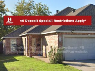 717 Kingston Dr, Grand Prairie, TX 75051