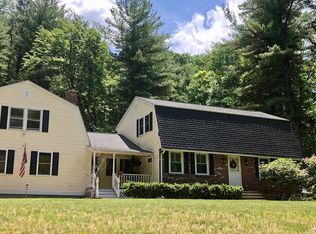 34 Tanglewood Rd, Sterling, MA 01564