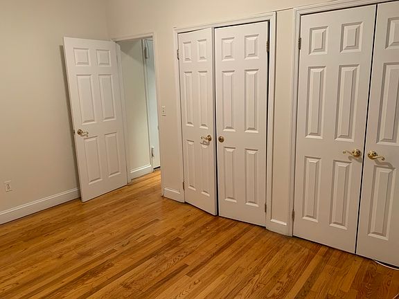 5th image of 235 E 13th St APT 5D