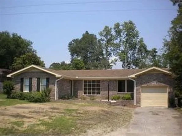 1057 River Dr, Calabash, NC 28467