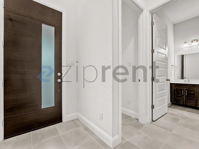 6405 Golden Bough Ln — Photo 7