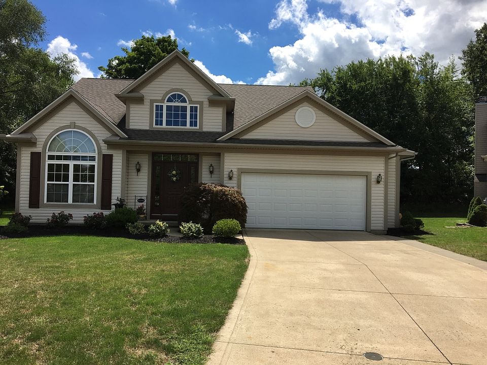 1st image of 23233 Bridgeport Dr