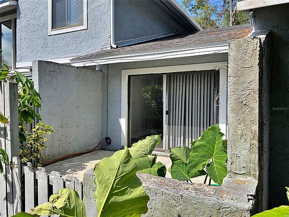 5th image of 702 Saint Matthew Cir