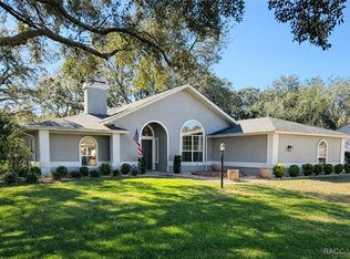 226 E Hartford St, Hernando, FL 34442