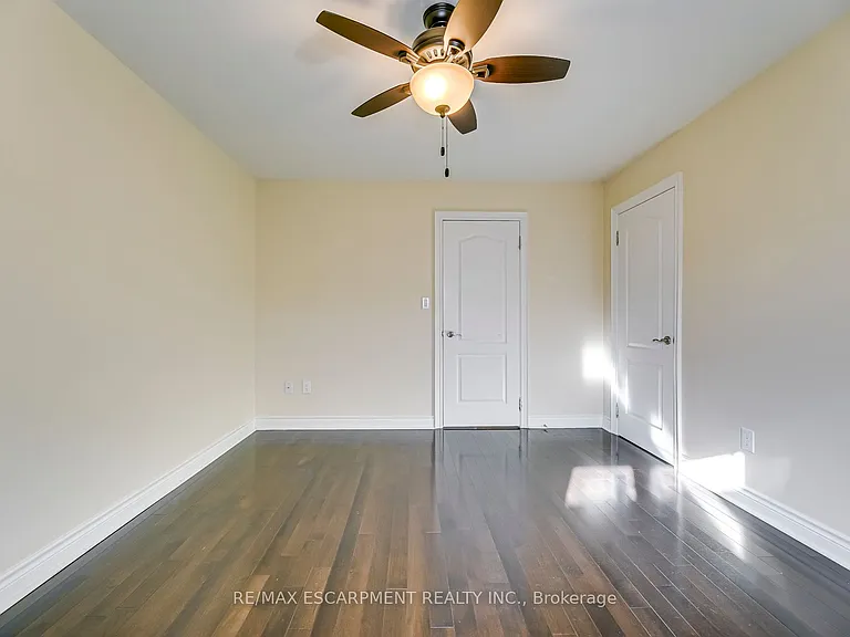 2492 Chaplin Rd — Photo 27