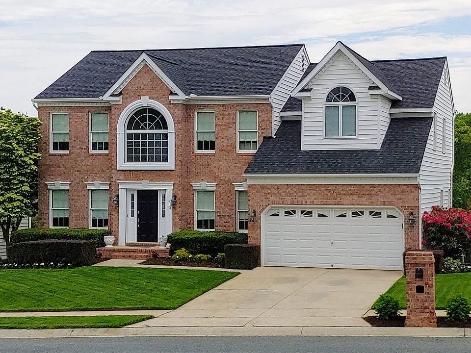 1st image of 613 Hickory Overlook Dr