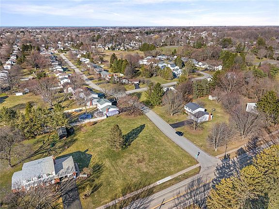 3rd image of 668 Embury Rd Lot 62