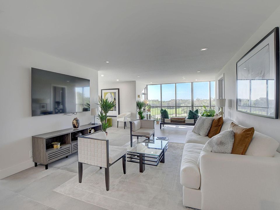 1st image of 7754 Lakeside Blvd APT 441