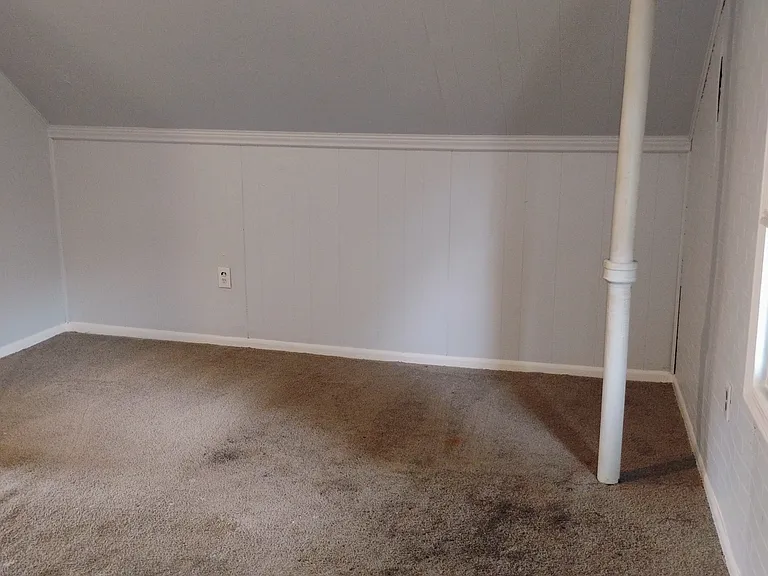10603A Lakepointe St — Photo 14