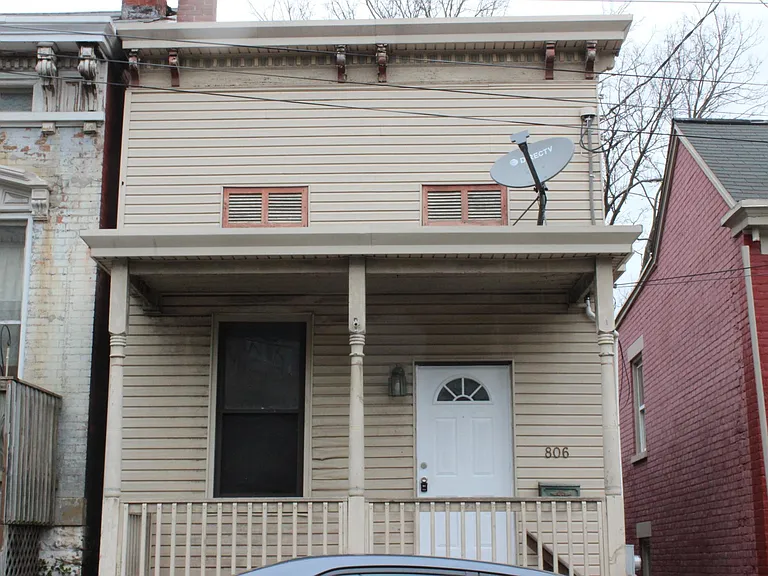 806 Montague Rd #F1 — Photo 8