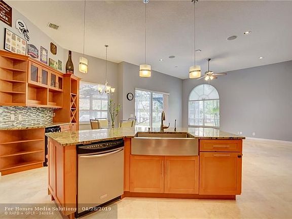 4th image of 5740 NW 51st Pl