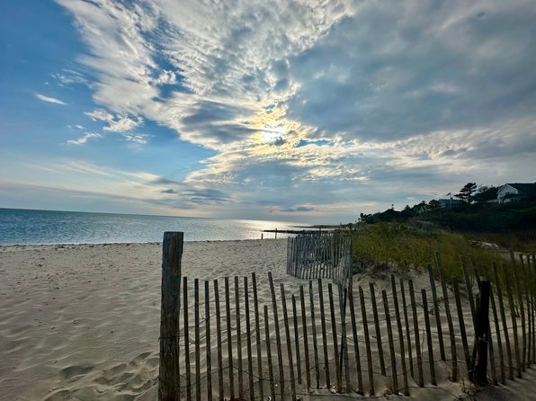 (undisclosed Address), South Chatham, MA 02659