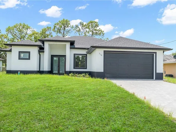 716 Connecticut LN, LEHIGH ACRES, FL 33936