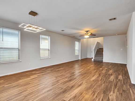 4th image of 9707 Raisbeck Pl