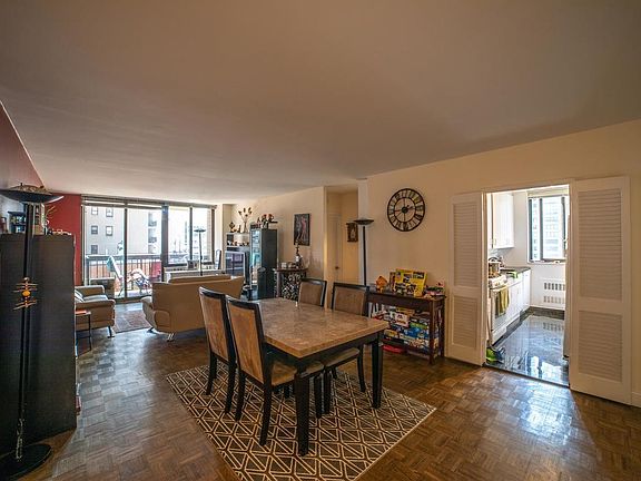 3rd image of 145 W 67th St APT 8H