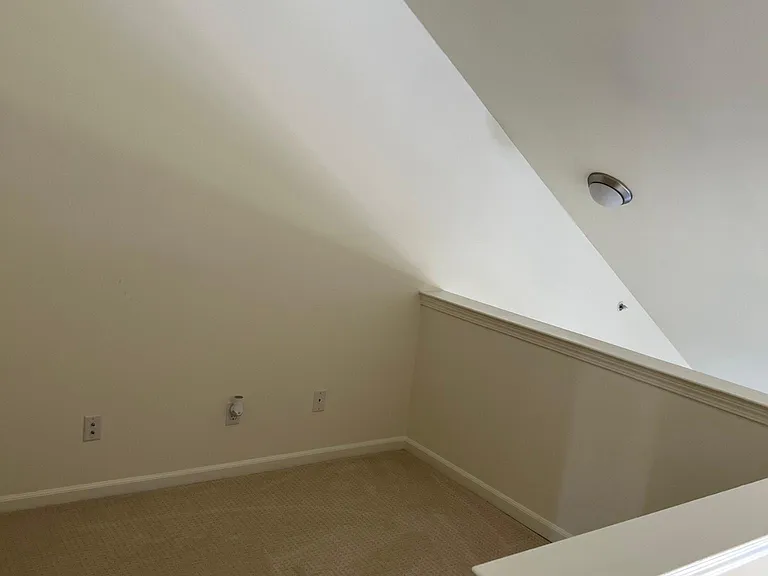 3218 Camden Dr — Photo 5