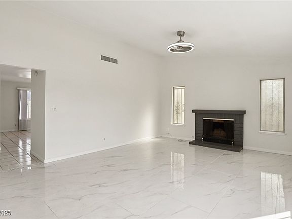 5th image of 2236 E Hacienda Ave