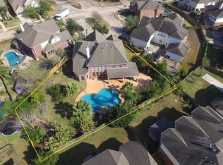 2154 Misty Harbor Dr, Pearland, TX 77584