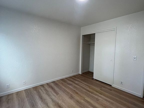 4th image of 860 Boysen Ave #2