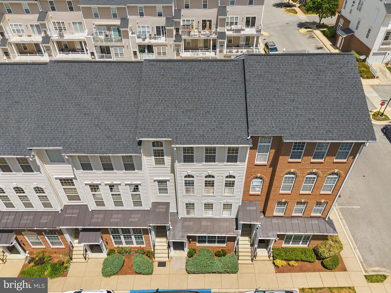 Watkins Place Se — Photo 3