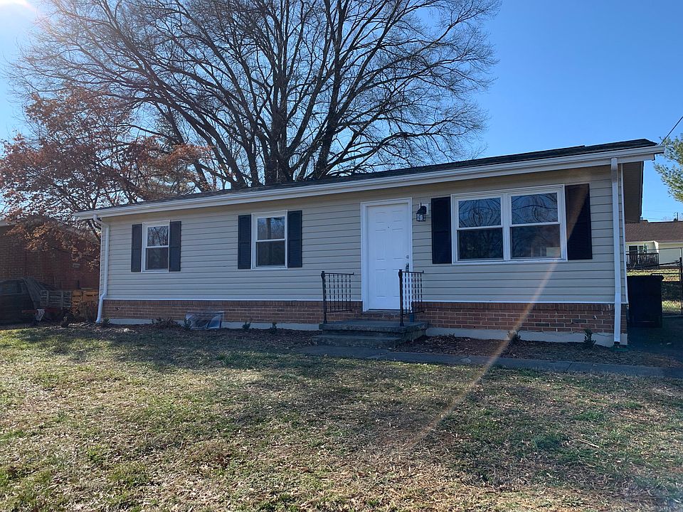 1st image of 314 Koogler Dr NW