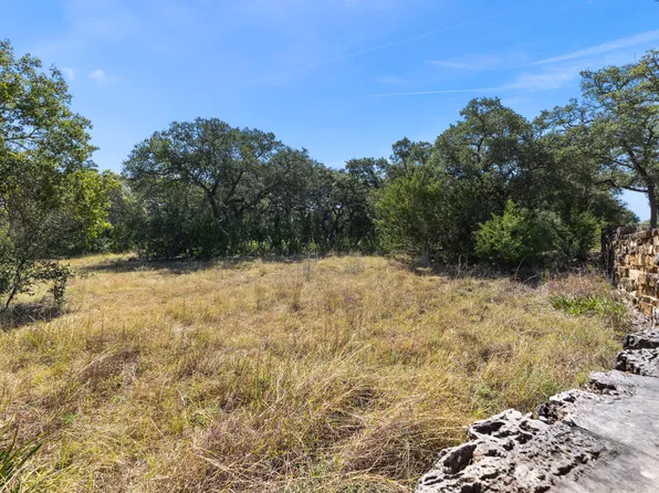2 Alberi Ln, Boerne, TX 78006