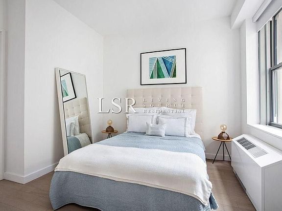 2nd image of 7 Dutch St #16E