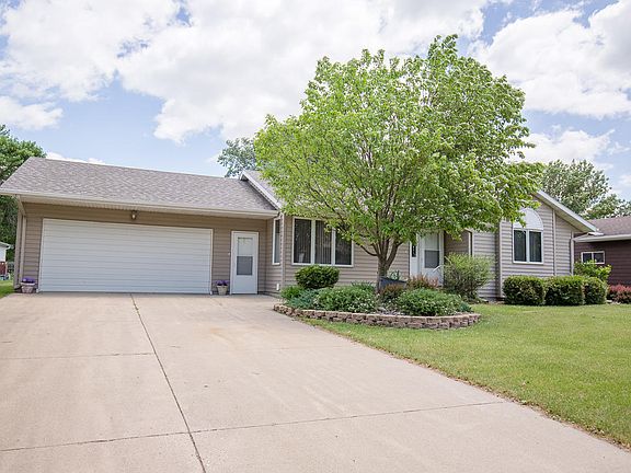 2nd image of 59 Westview Dr