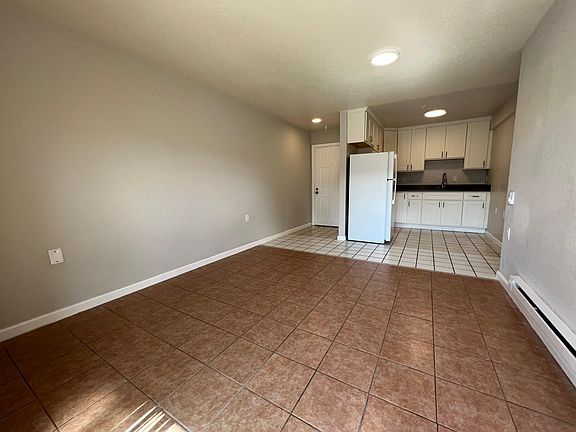 4th image of 29371 Dixon St APT 111