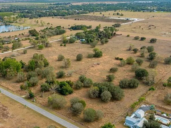 Fort Denaud Rd, Labelle, FL 33935
