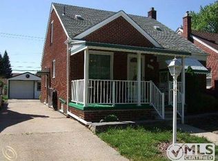 7612 Rosedale Blvd, Allen Park, MI 48101