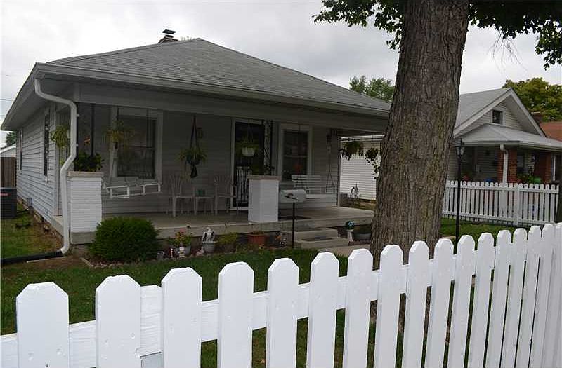 1st image of 3952 Hoyt Ave